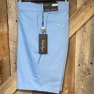 Walter Hagen Light Blue Flat-Front Golf Shorts